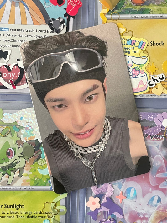 Doyoung 2 Baddies Lucky Card